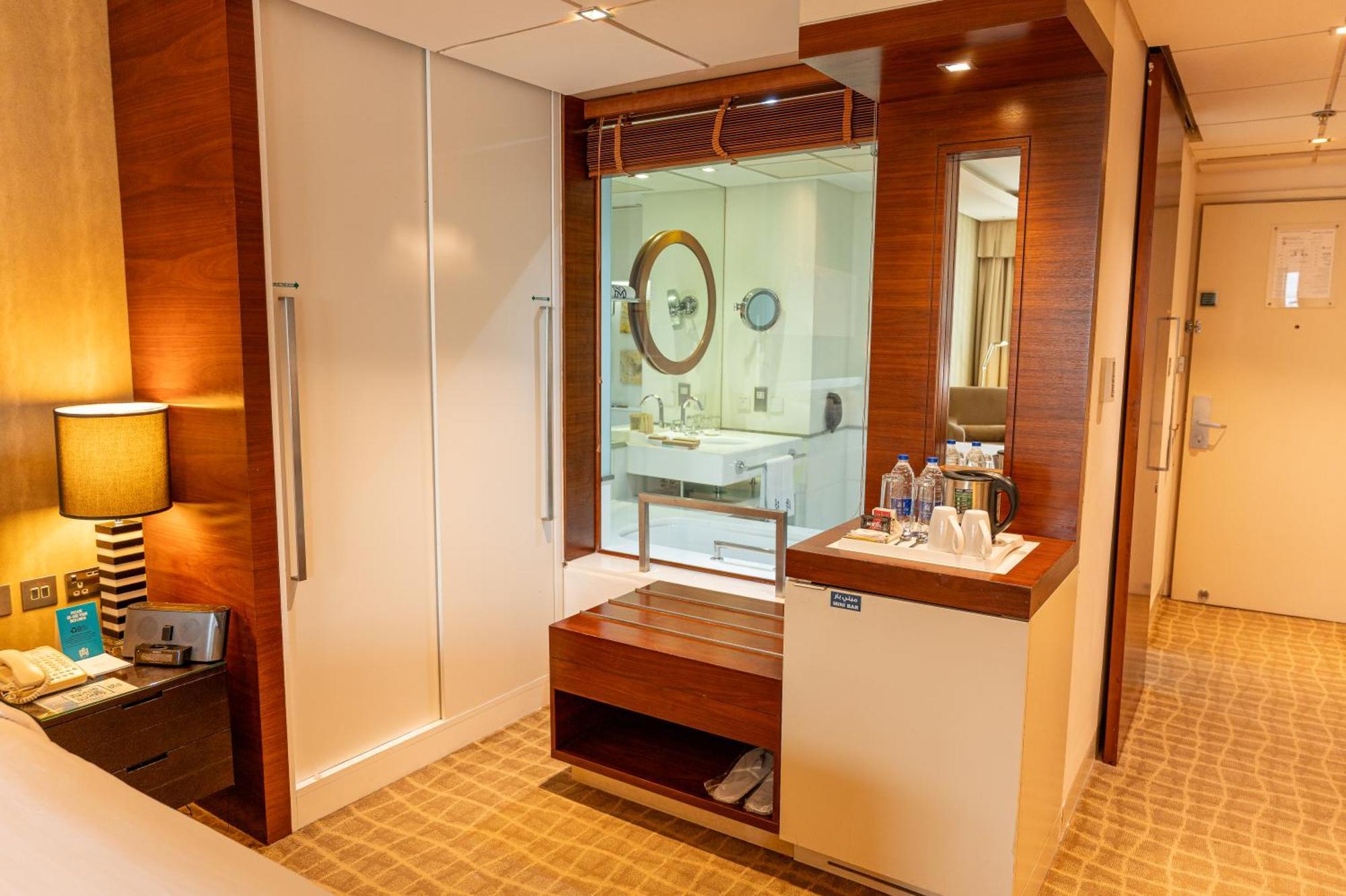 Executive Room, 1 King